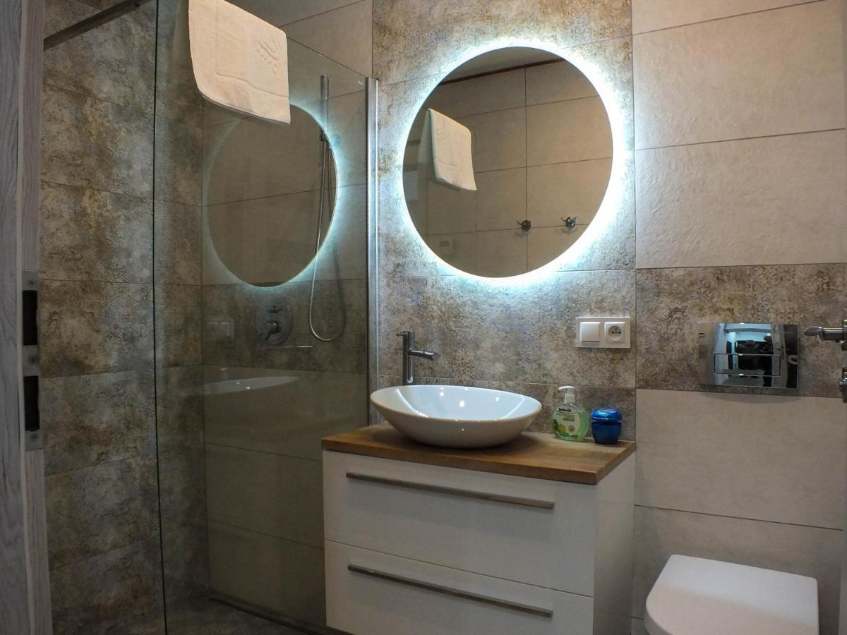 Apartament Plac Piastowski 1 Jelenia Gora Bagian luar foto