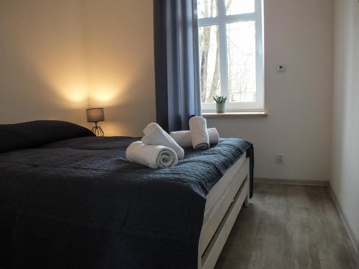 Apartament Plac Piastowski 1 Jelenia Gora Bagian luar foto